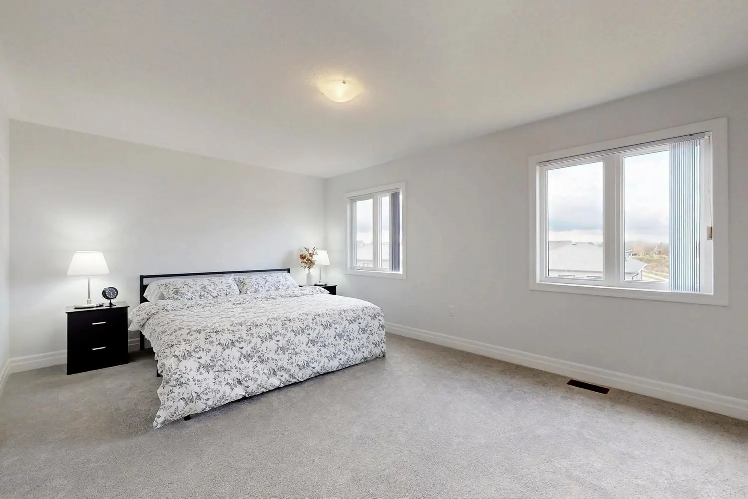 Additional image 10 of 23 Rosanne Circle