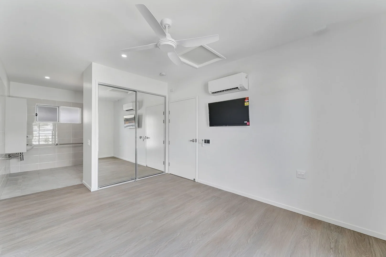 Additional image 4 of 31 SANTAL DRIVE, Rasmussen QLD 4815