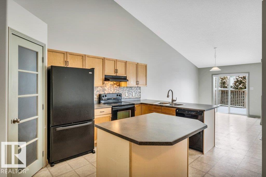 Additional image 6 of 902 Graham Wynd NW, Edmonton, AB, T5T6L5