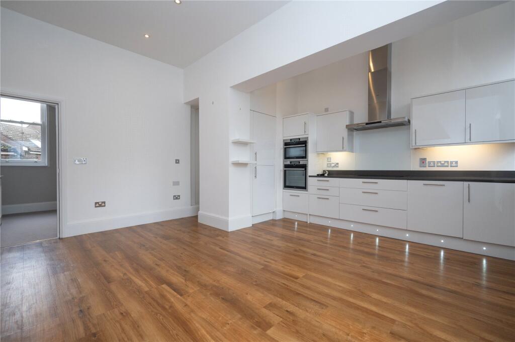 Additional image 7 of Cadoxton Place, 29 Avenue Road, St. Albans, Hertfordshire