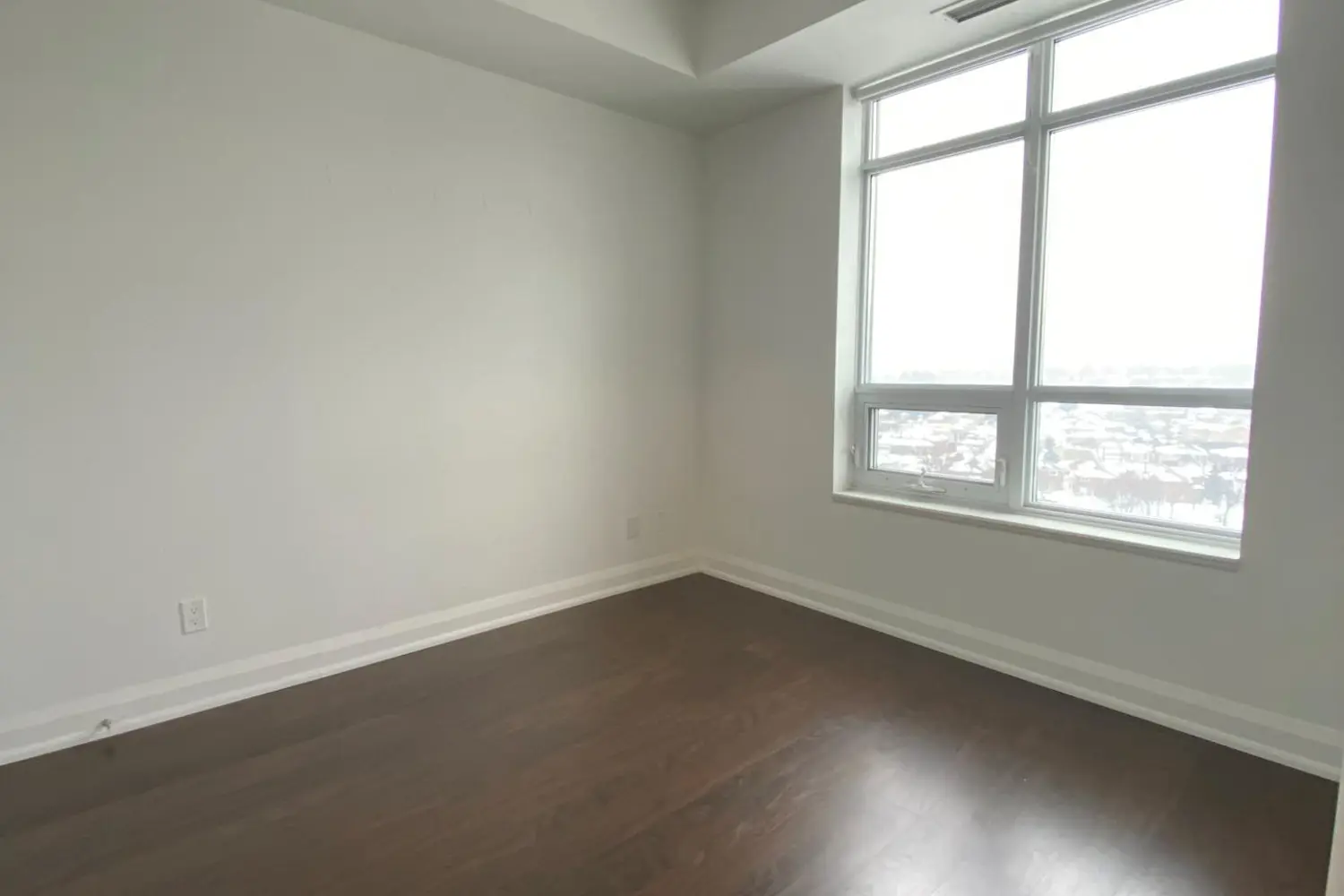 Additional image 5 of 25 Fontenay Court 1106