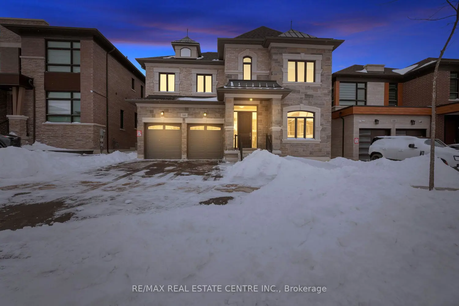 160 Wainfleet Crescent