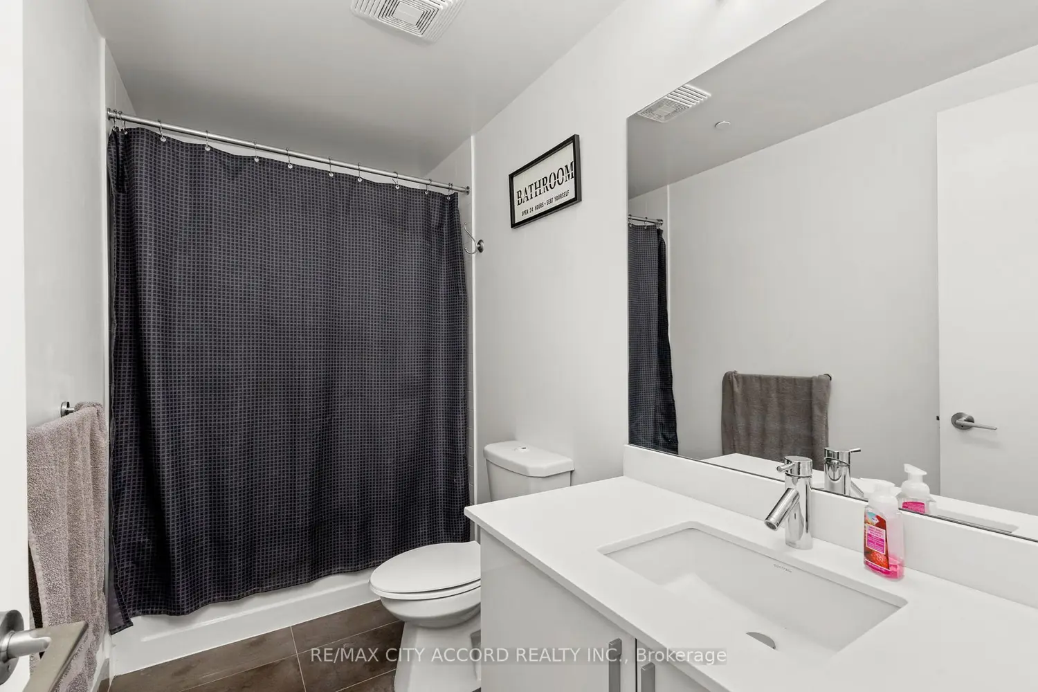 Additional image 10 of 20 Bruyeres Mews 311