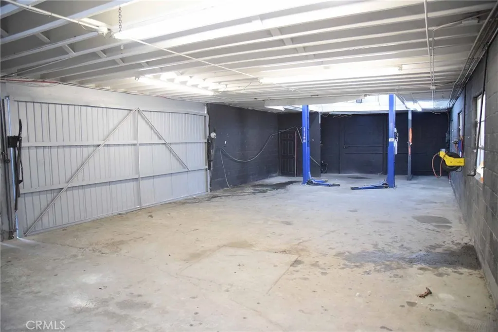 Additional image 18 of 328 W Foothill Blvd, Monrovia, CA 91016