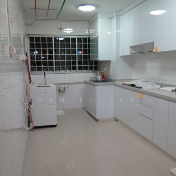 Additional image 3 of 242 Serangoon Avenue 3