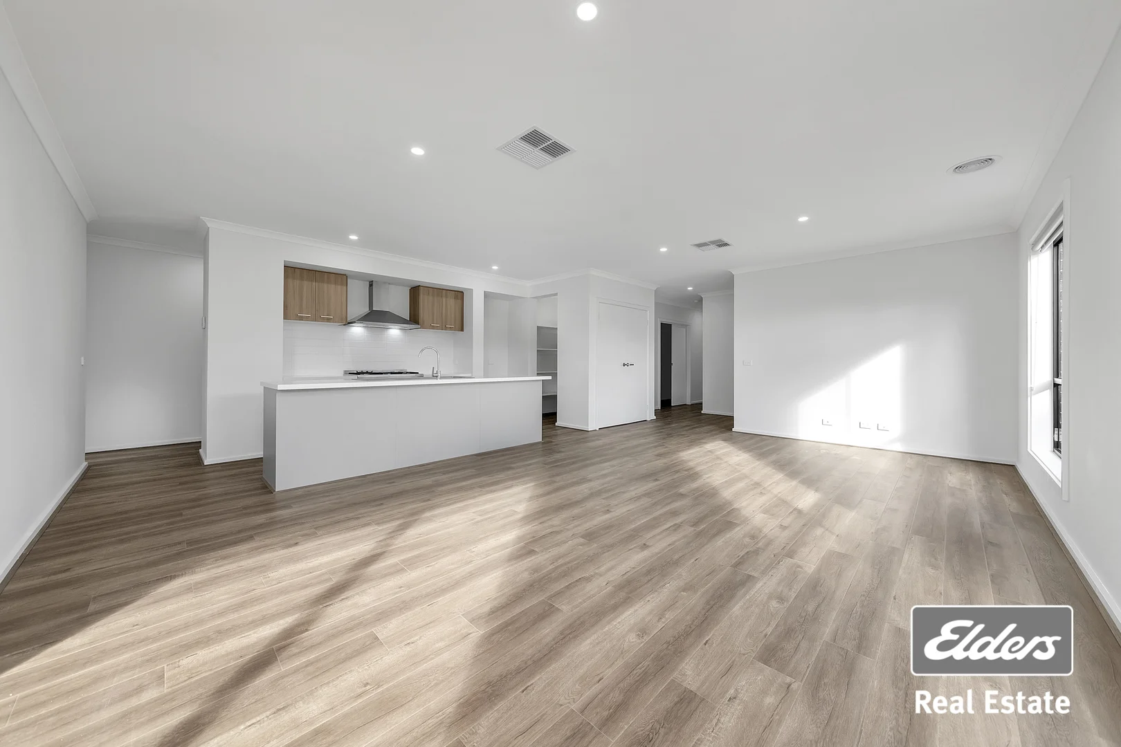 Additional image 8 of 28 Wondrous Boulevard, Tarneit VIC 3029