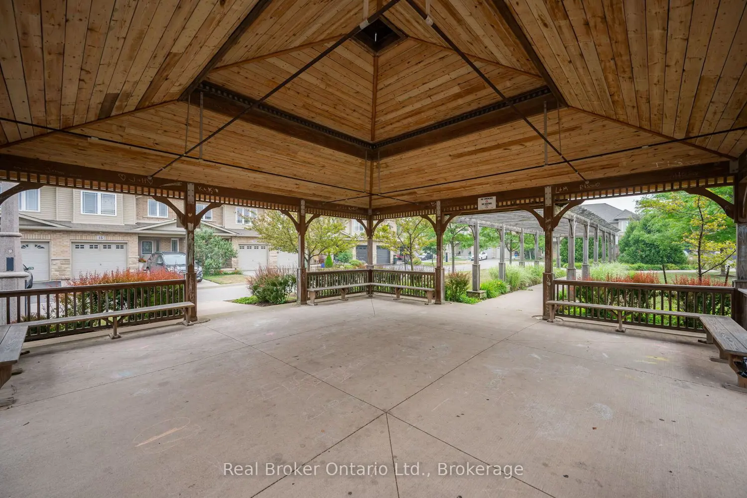 Additional image 20 of 23 Bellflower Boulevard