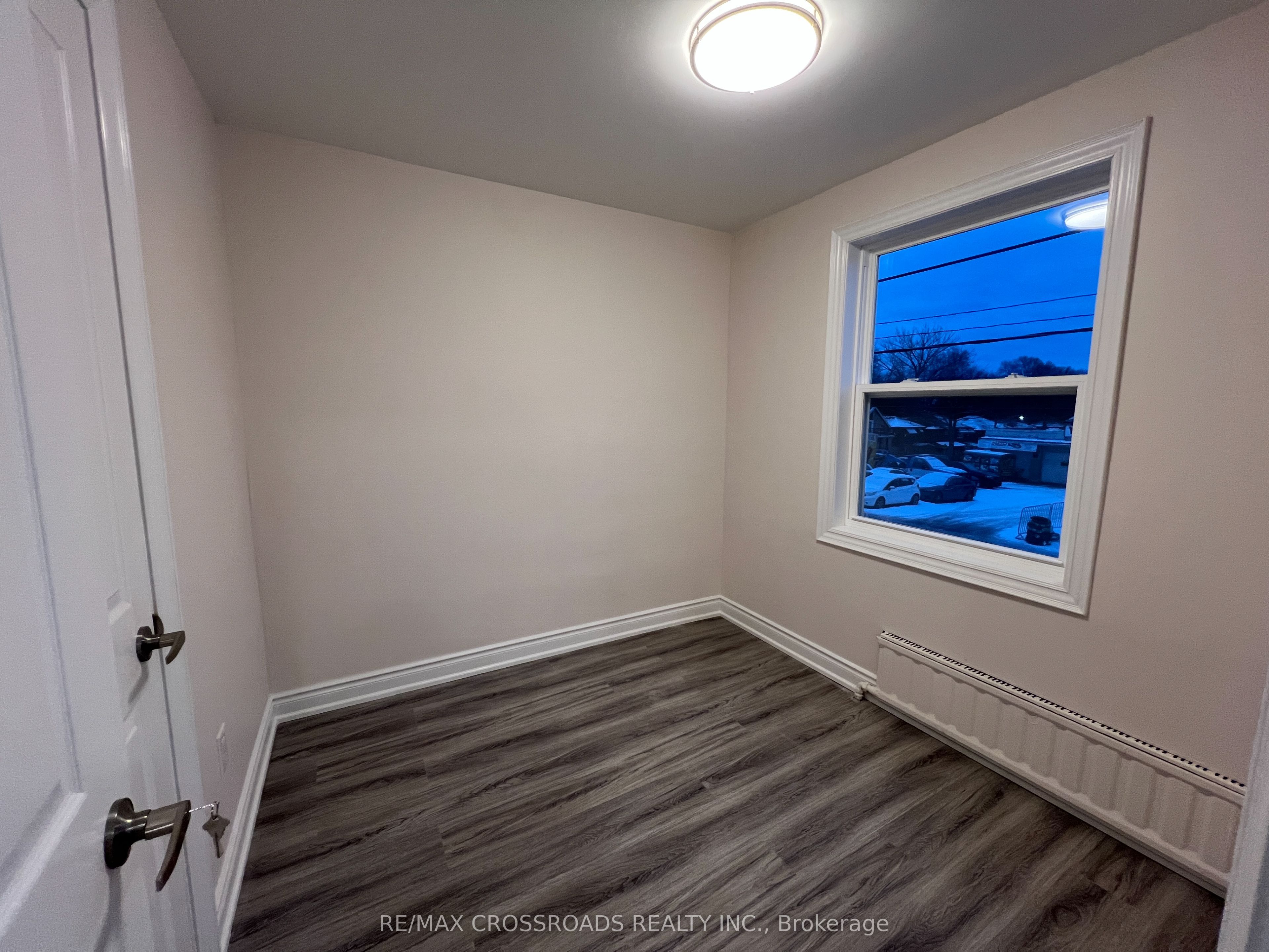 Additional image 6 of APT 1-1324B Gerrard Street E, Toronto, ON, M4L 1Z1