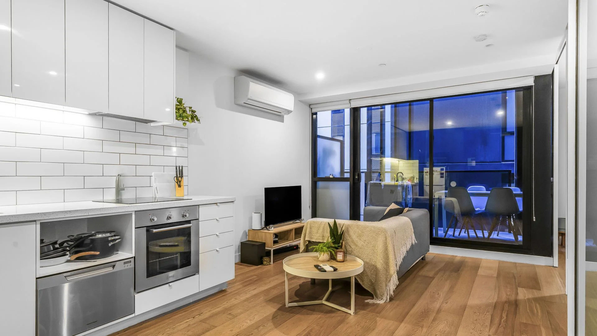 Additional image 3 of 303/83 Flemington Road, North Melbourne VIC 3051