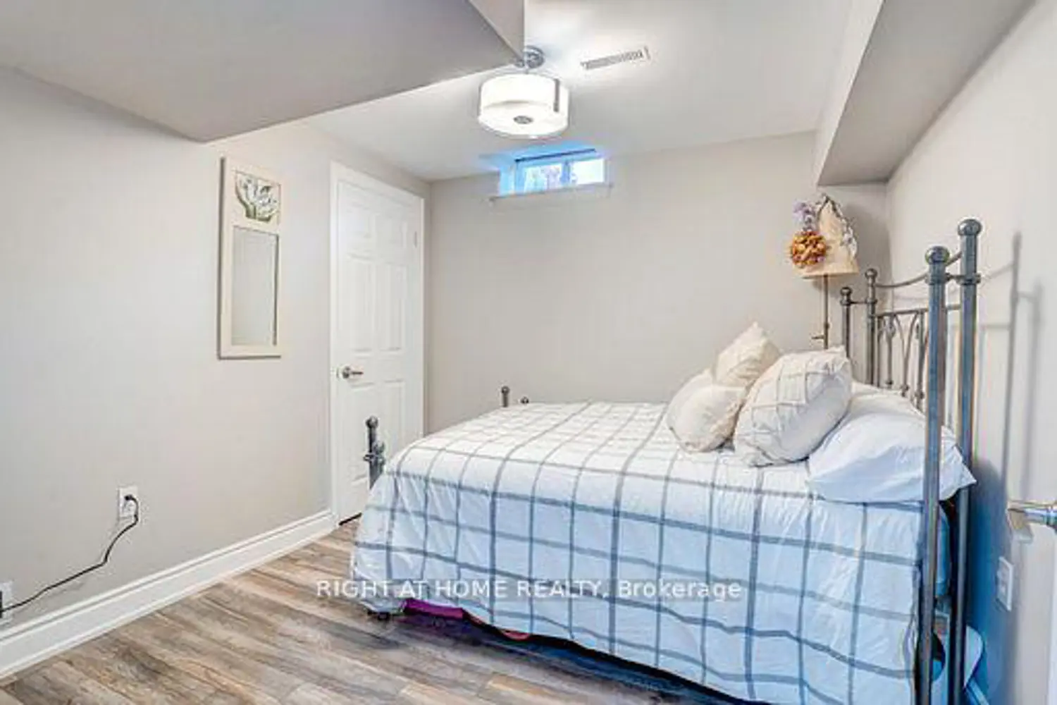 Additional image 14 of 4021 Sasha Court