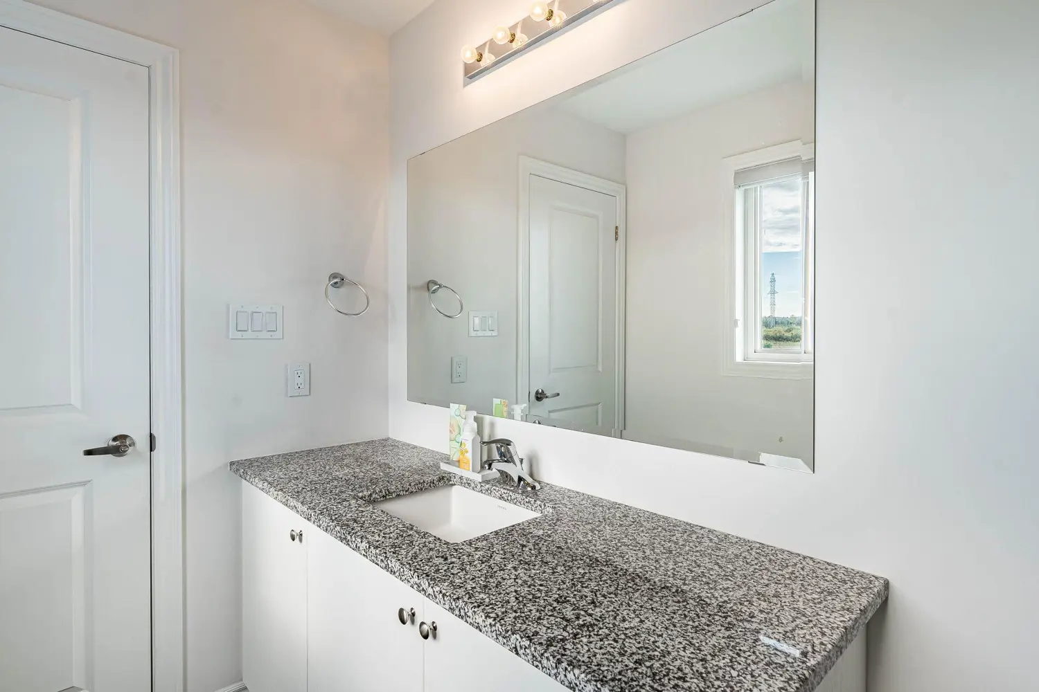 Additional image 17 of 257 Duncan Street