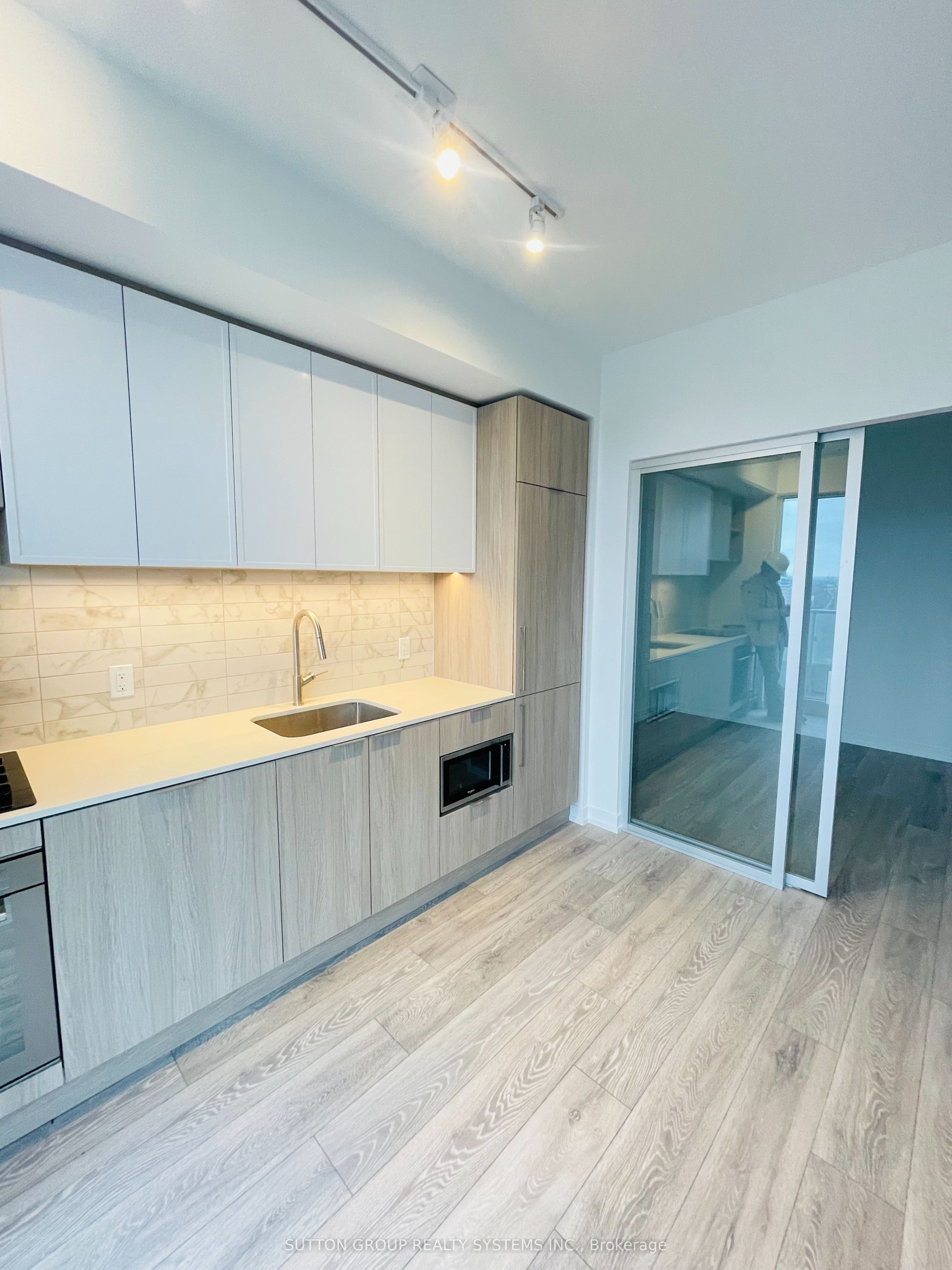 Additional image 5 of 1809-2020 Bathurst Street, Toronto, ON, M5P 0A6