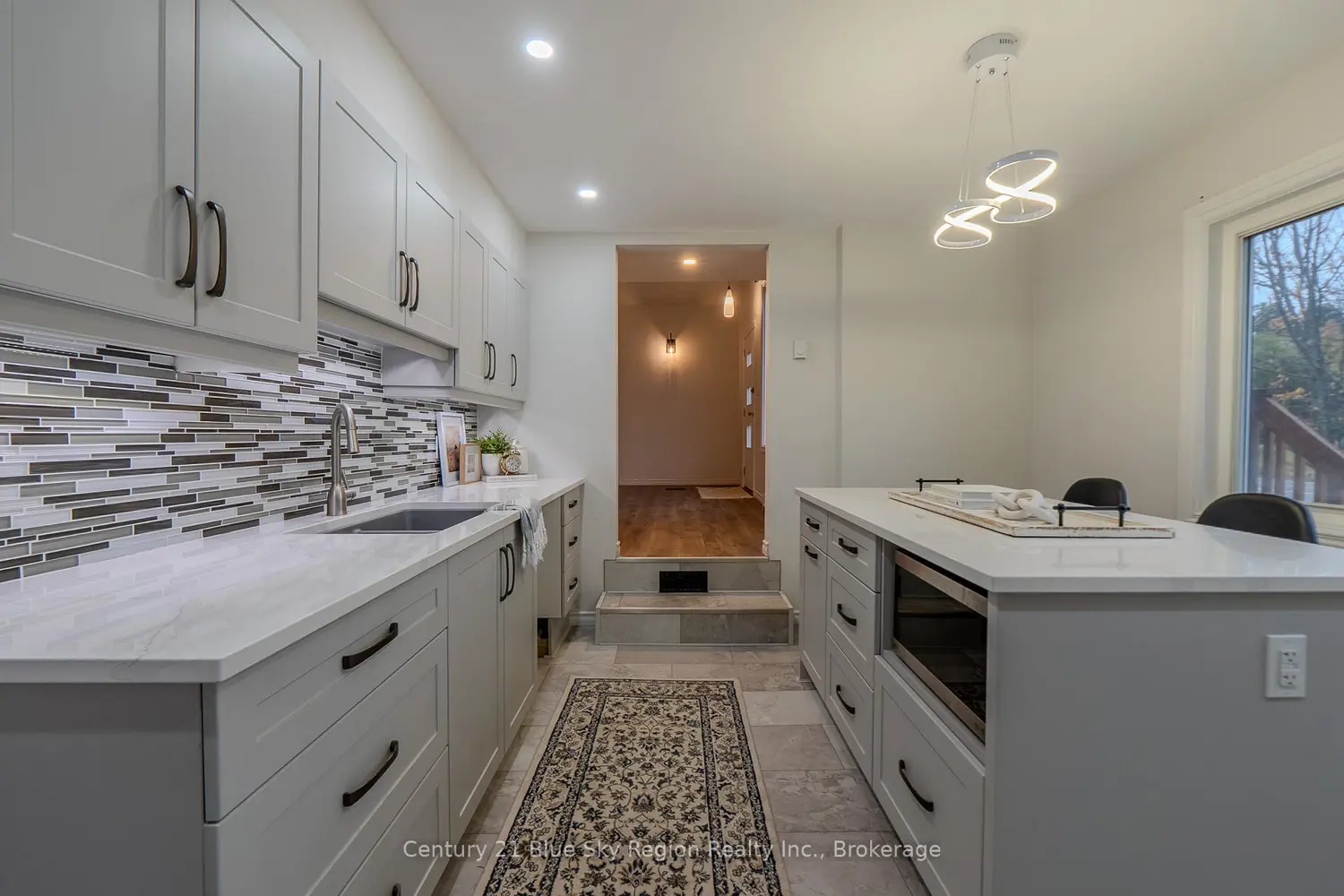 Additional image 4 of 444 Lansdowne Street