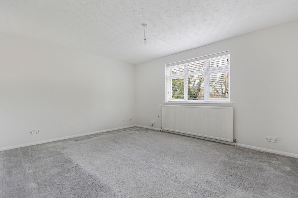 Additional image 3 of 2 bed flat for saleOrmond Road, Wantage OX12