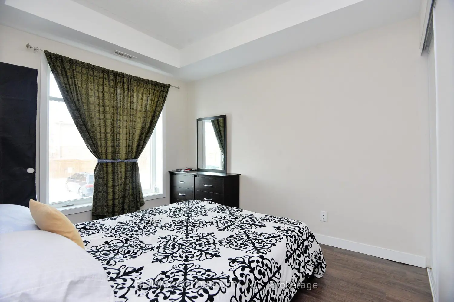 Additional image 15 of 175 Commonwealth Street 107