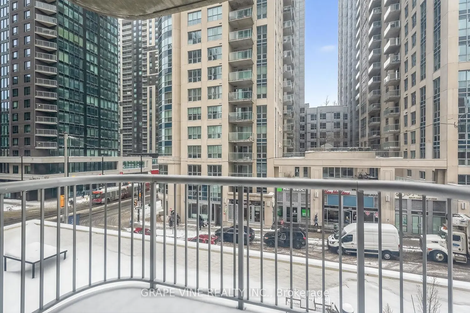 Additional image 17 of 234 Rideau Street 304