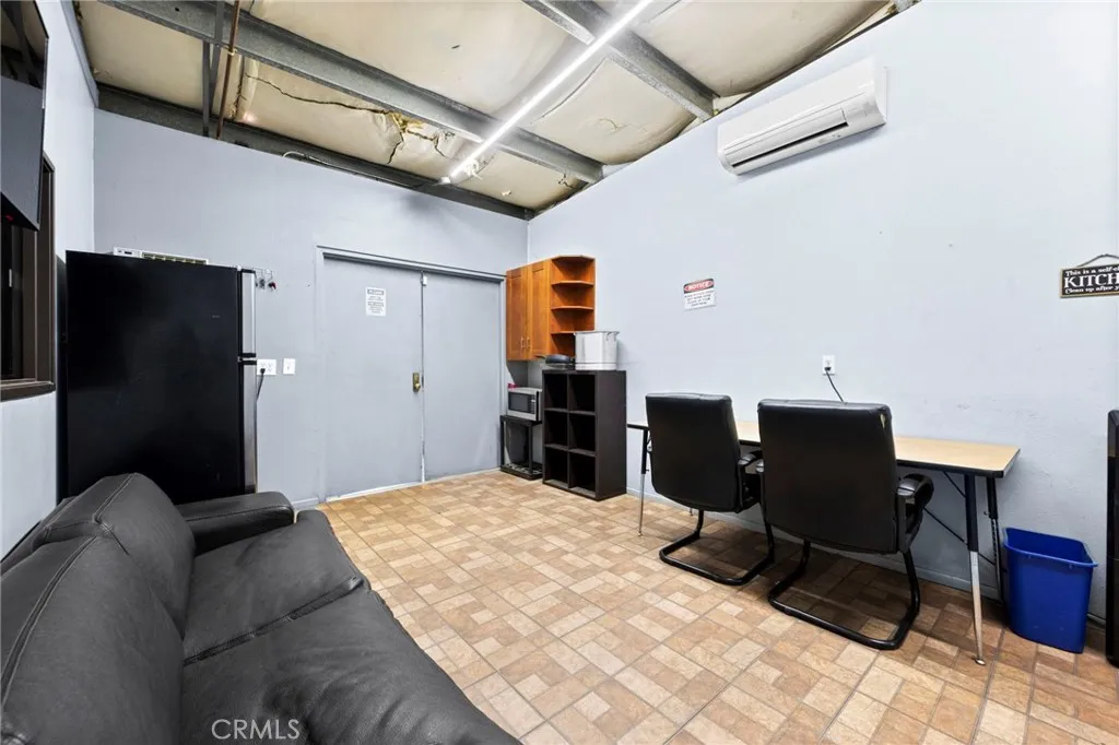 Additional image 34 of 1033 W 3rd Street, San Bernardino, CA 92410