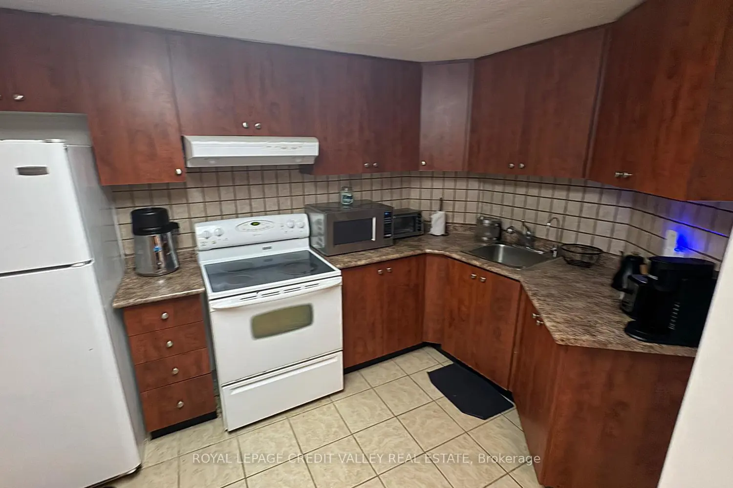 Additional image 16 of 44 Australia Drive