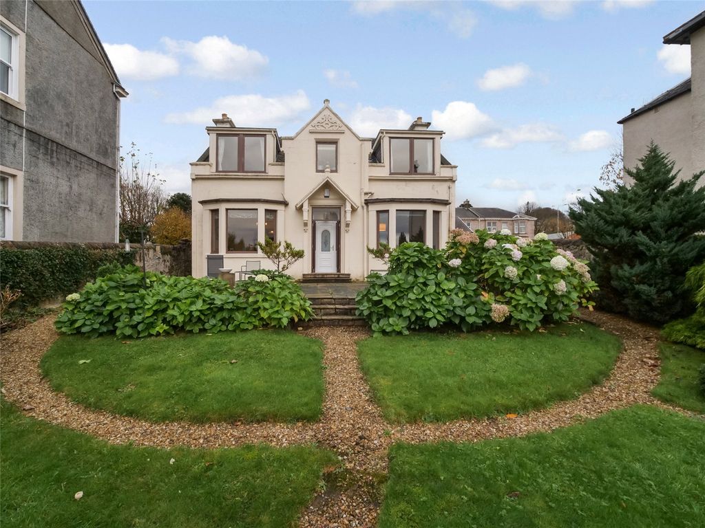 4 bed cottage for saleEldon Street, Greenock, Inverclyde PA16