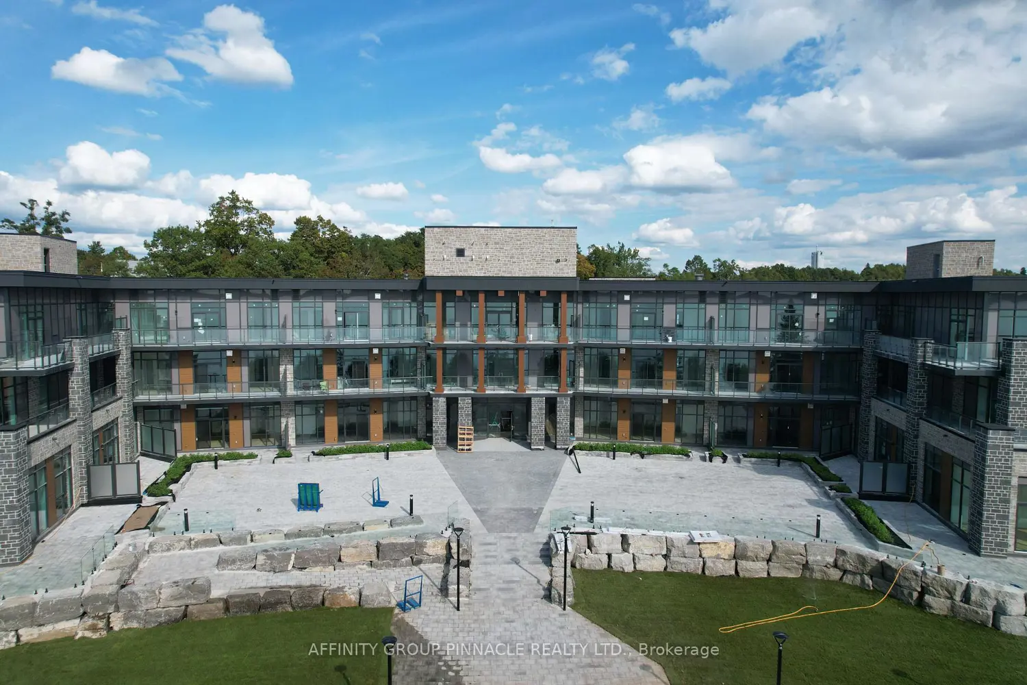 Additional image 20 of 99 Louisa Street 201