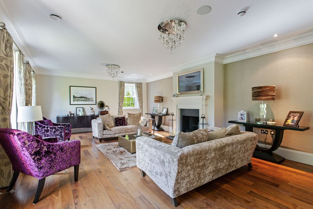 Additional image 2 of 8 bed detached house for saleOakfield Road, Harpenden AL5