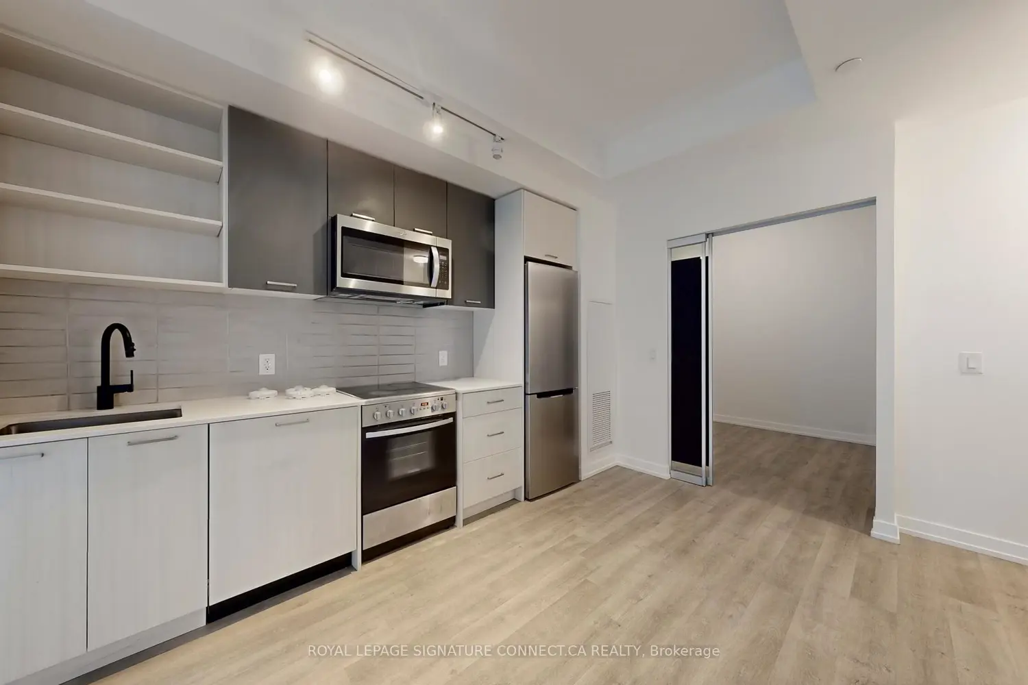 Additional image 4 of 2300 St Clair Avenue 612