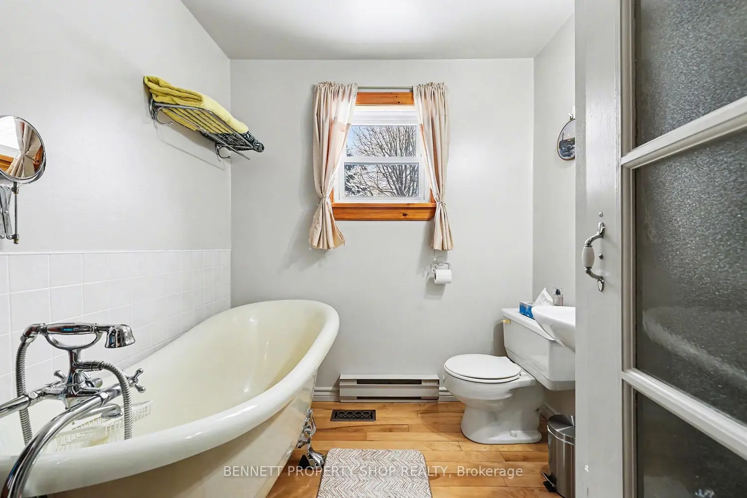 Additional image 4 of 541 Drummond Con 5B Concession