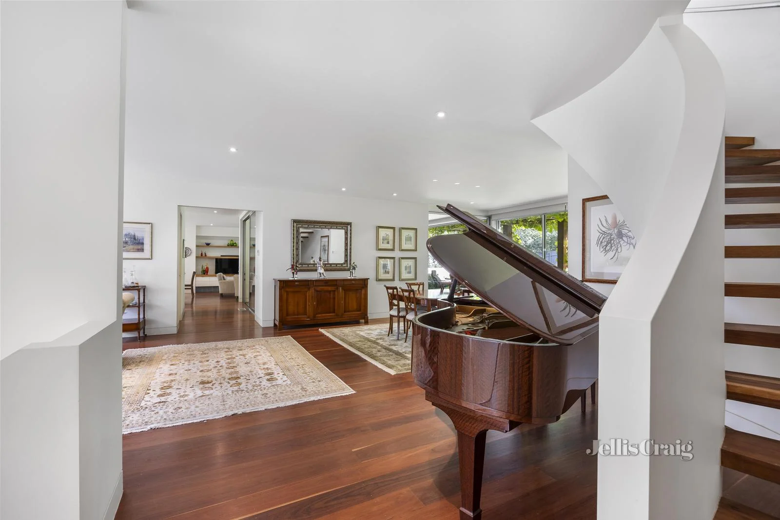 Additional image 9 of 4 Pleasant View Crescent, Wheelers Hill VIC 3150