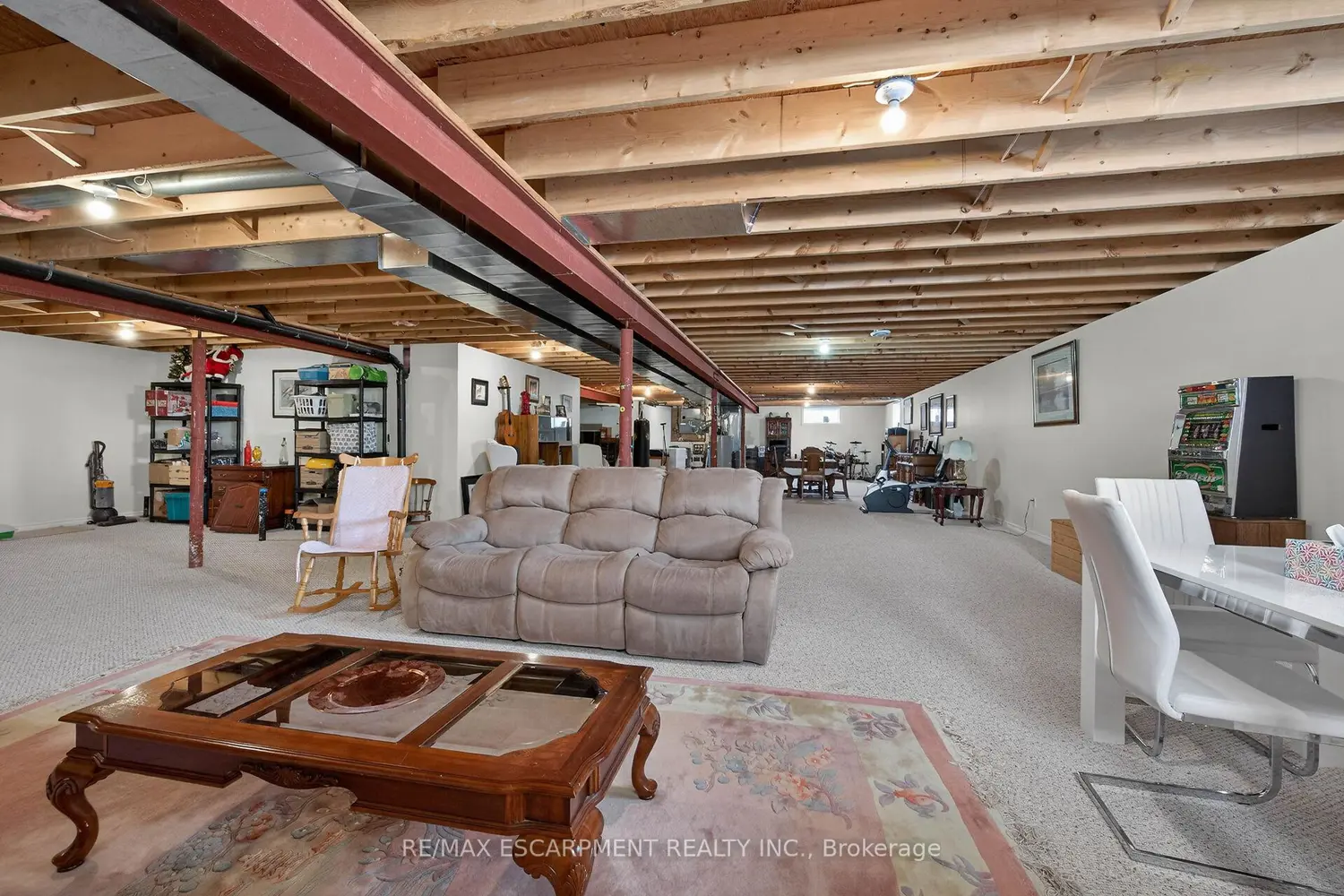 Additional image 13 of 49 Postma Drive