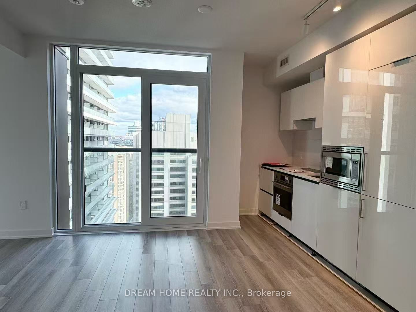 2903-238 Simcoe Street, Toronto, ON, M5T 0E2