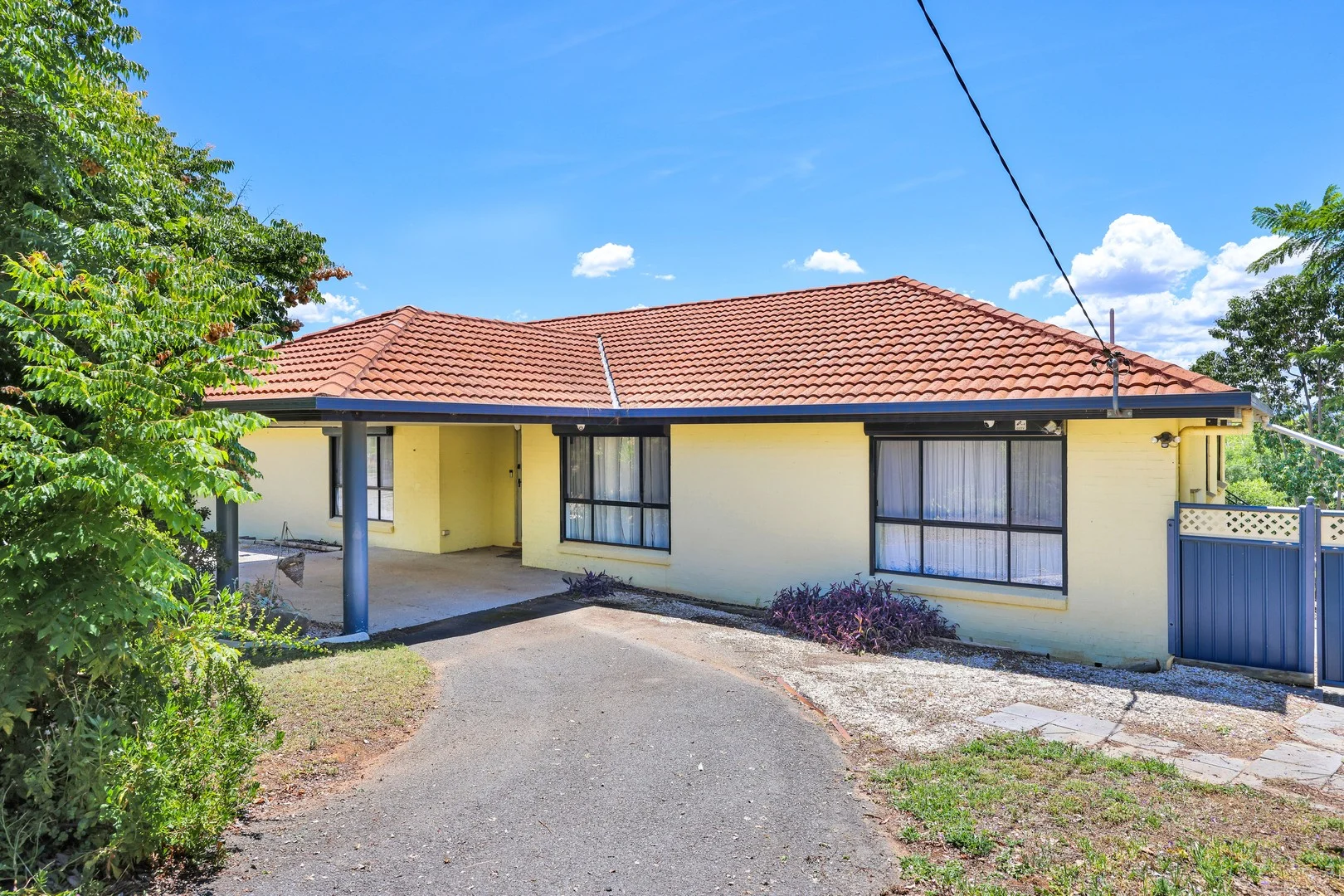 5 Lawrence Avenue, Tamworth NSW 2340