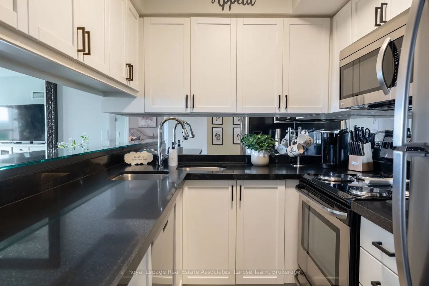 Additional image 3 of 1140 Parkwest Place 709