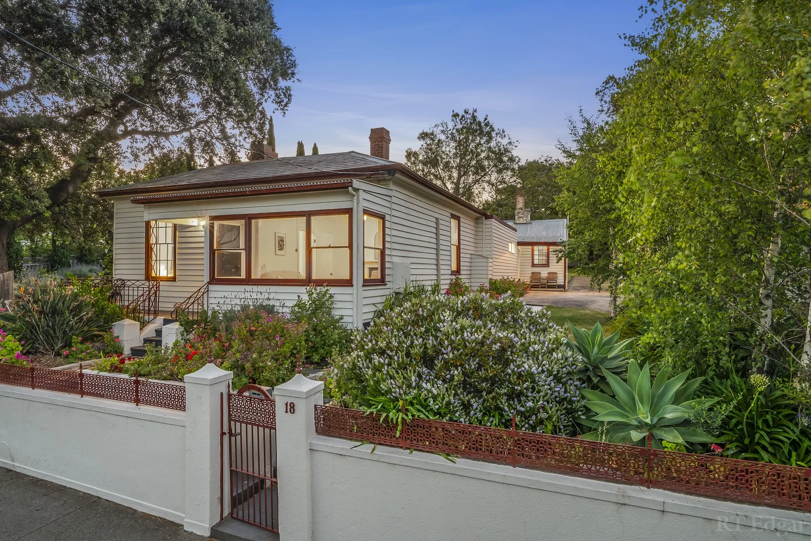 18 Gellibrand Street, Queenscliff VIC 3225