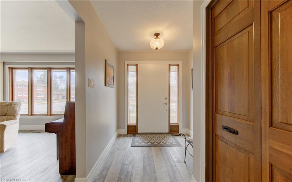 Additional image 3 of 449 Greenfield Avenue, Kitchener, ON, N2C 1E9