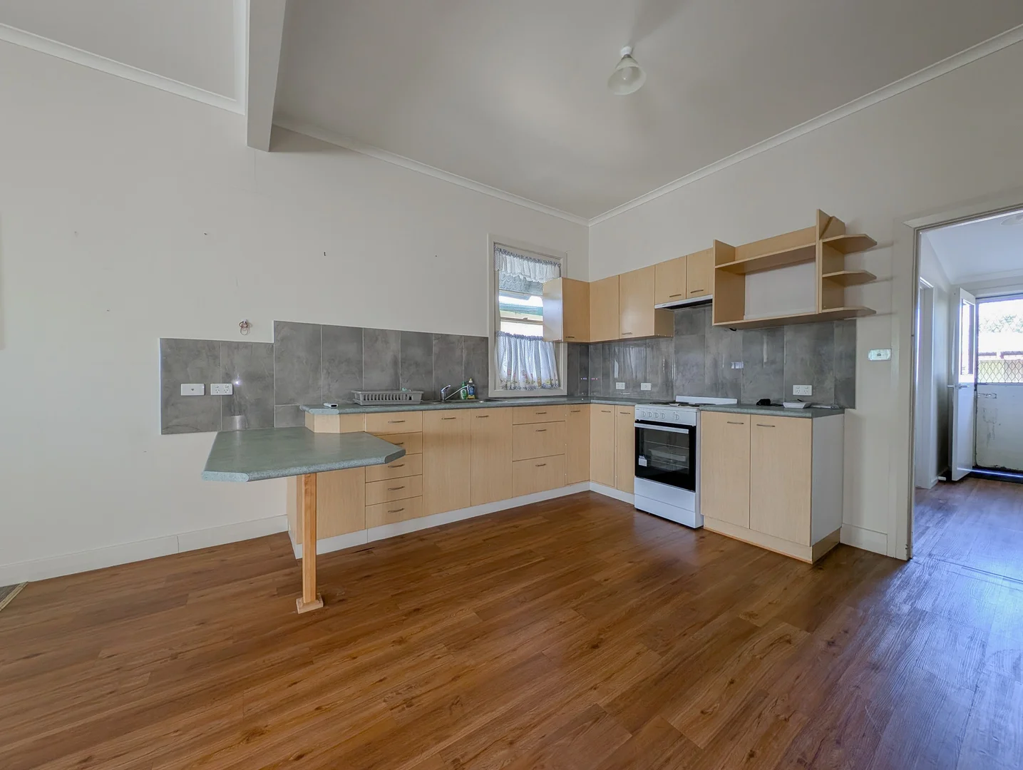 Additional image 17 of 46-48-50-50a Scoresby Street & 23 Nolan Street, Kerang VIC 3579