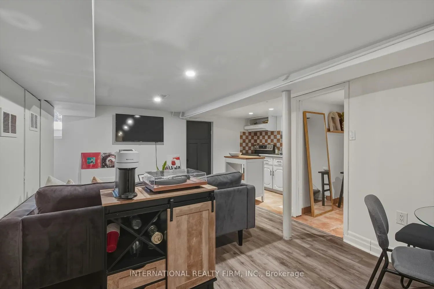 Additional image 5 of 47 Via Italia