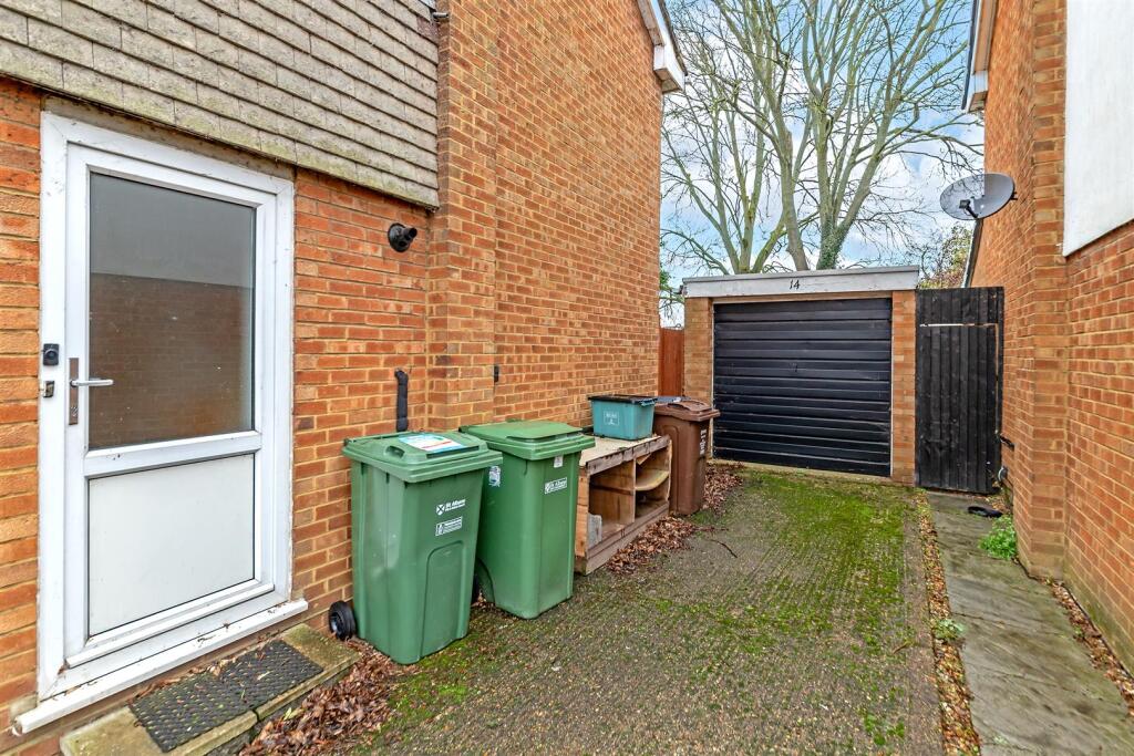 Additional image 17 of Barncroft Way, St. Albans