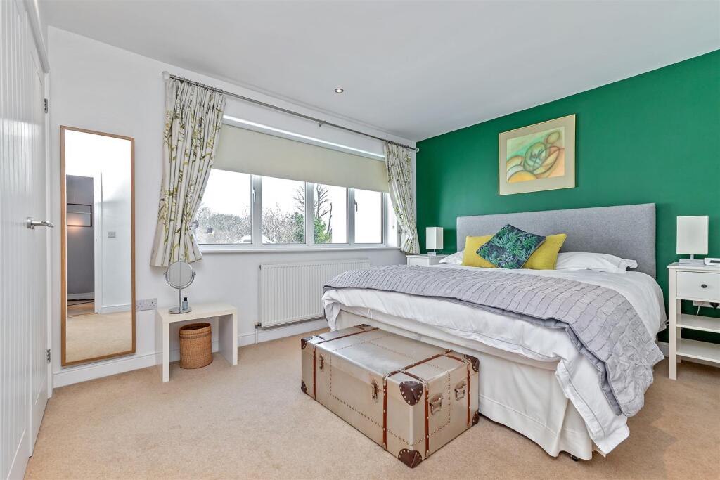 Additional image 21 of Sunderland Avenue, St. Albans