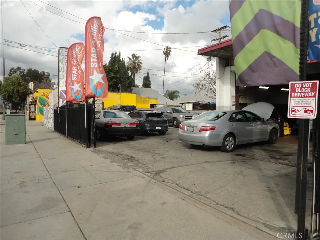 Additional image 6 of 250 S Towne Ave, Pomona, CA 91766