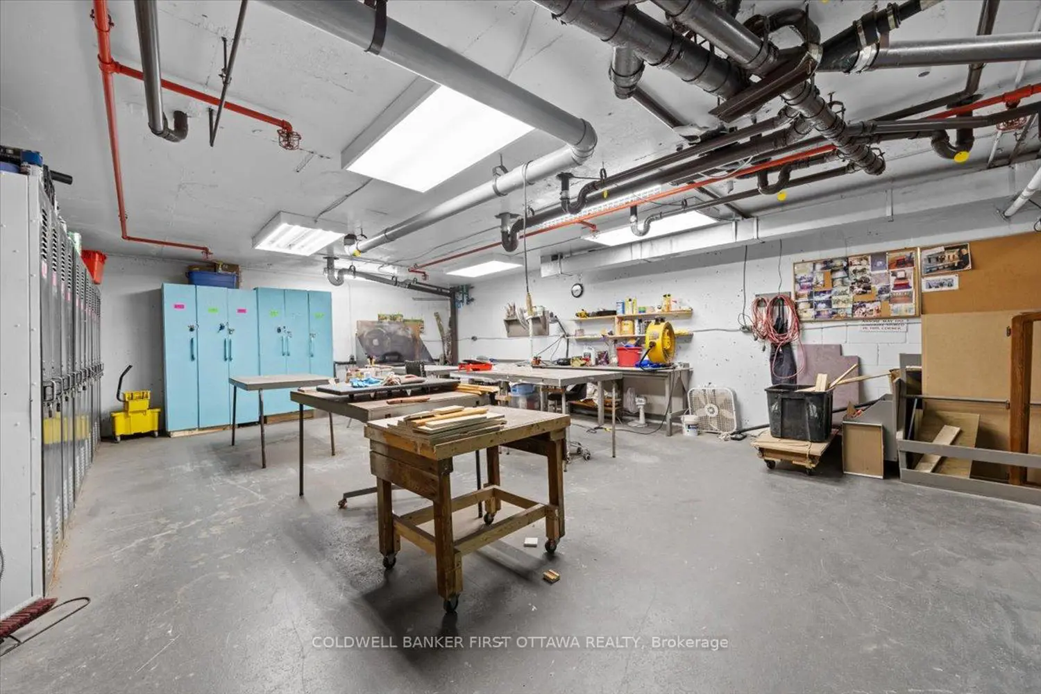 Additional image 14 of 1171 Ambleside Drive 808