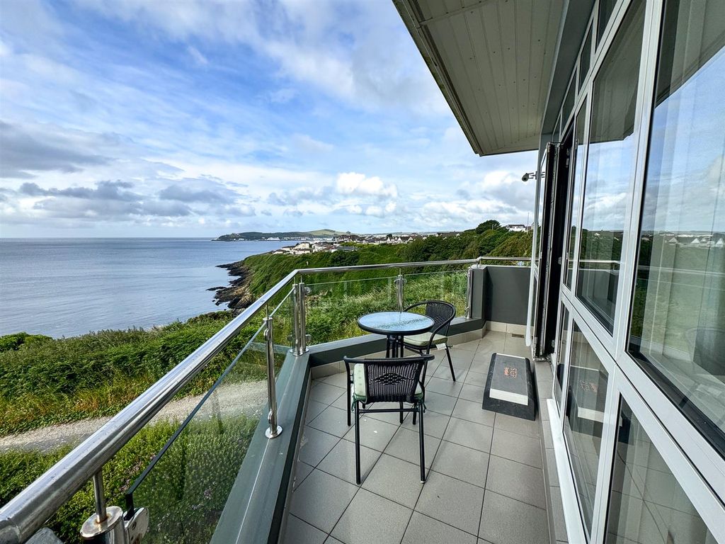 Additional image 27 of 2 bed flat for saleMajestic Apartments, King Edward Road, Onchan IM3