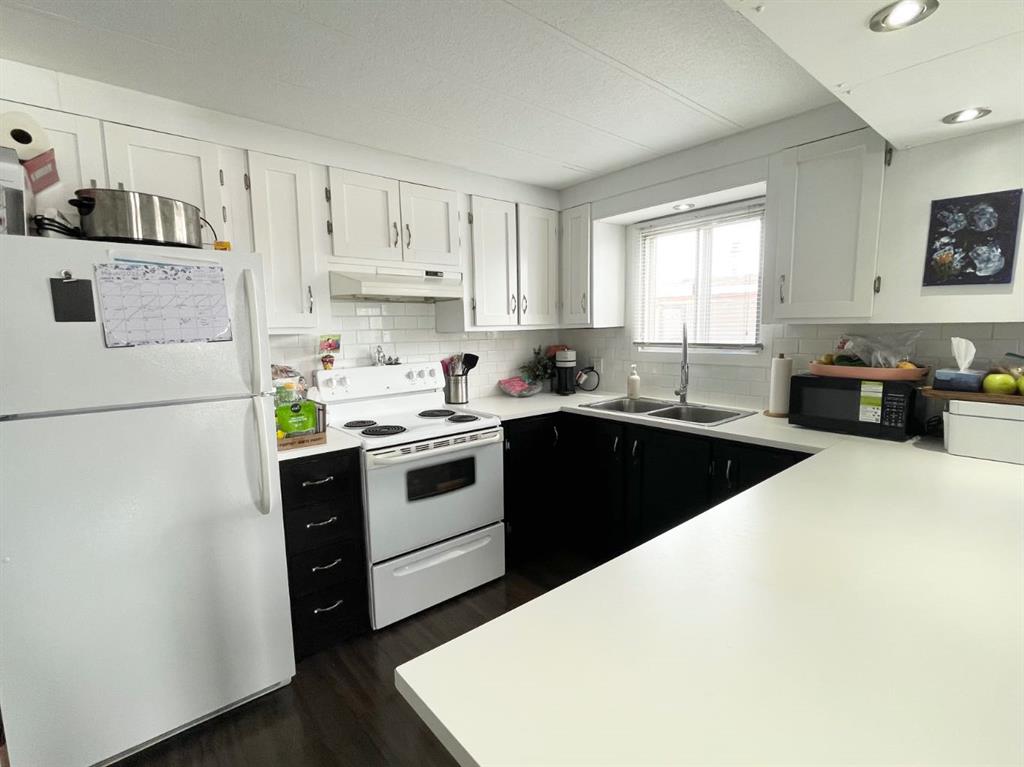 Additional image 4 of 4908 55 Avenue, Camrose, AB, T4V 3A4