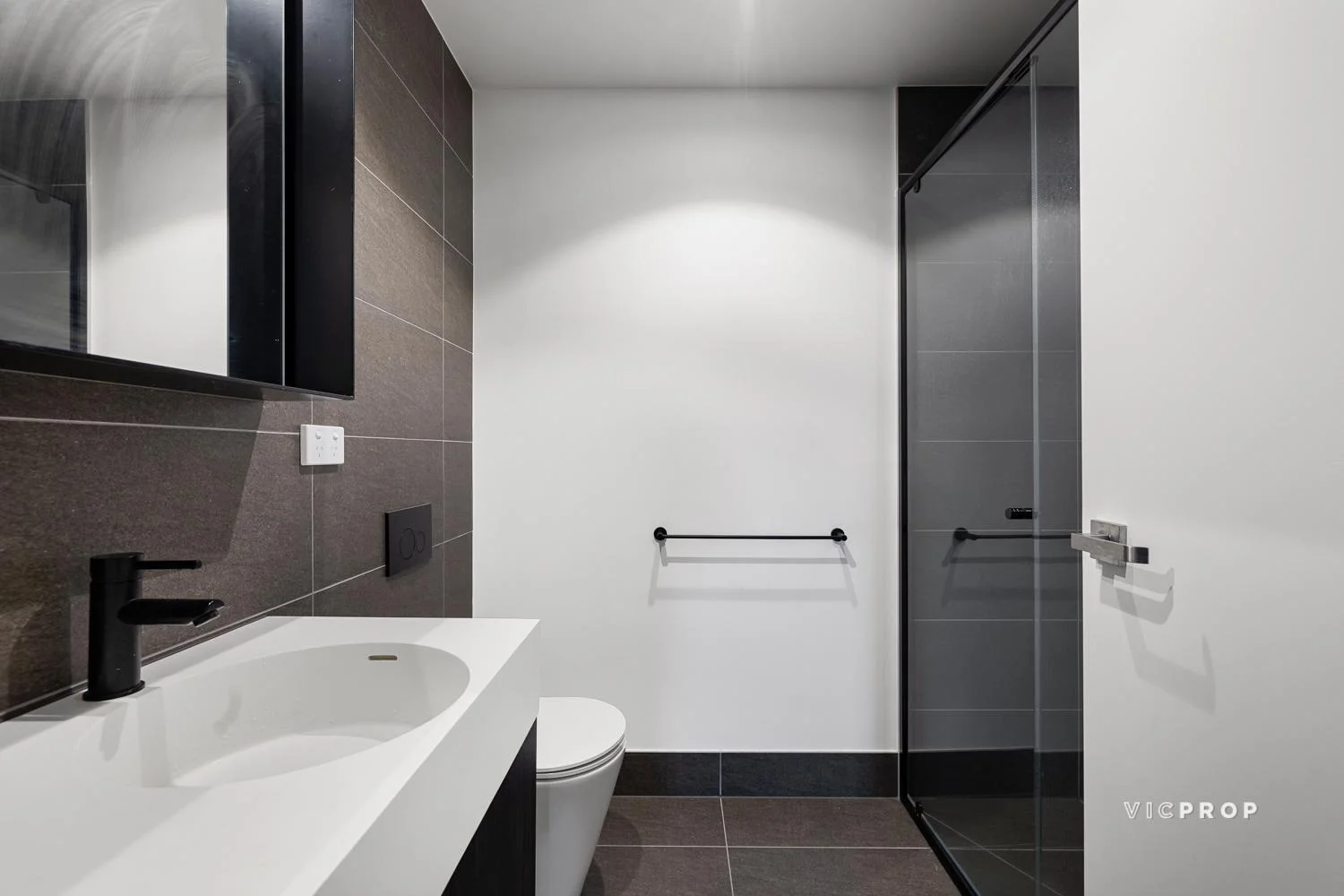 Additional image 6 of 1001/45 Dudley Street, West Melbourne VIC 3003