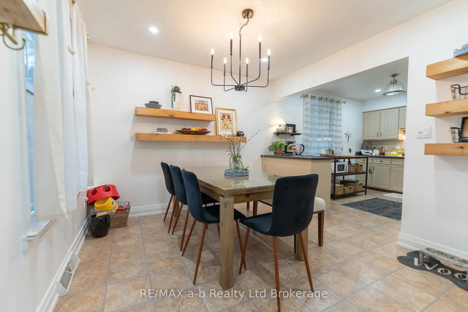 Additional image 4 of 6 Camdon Court