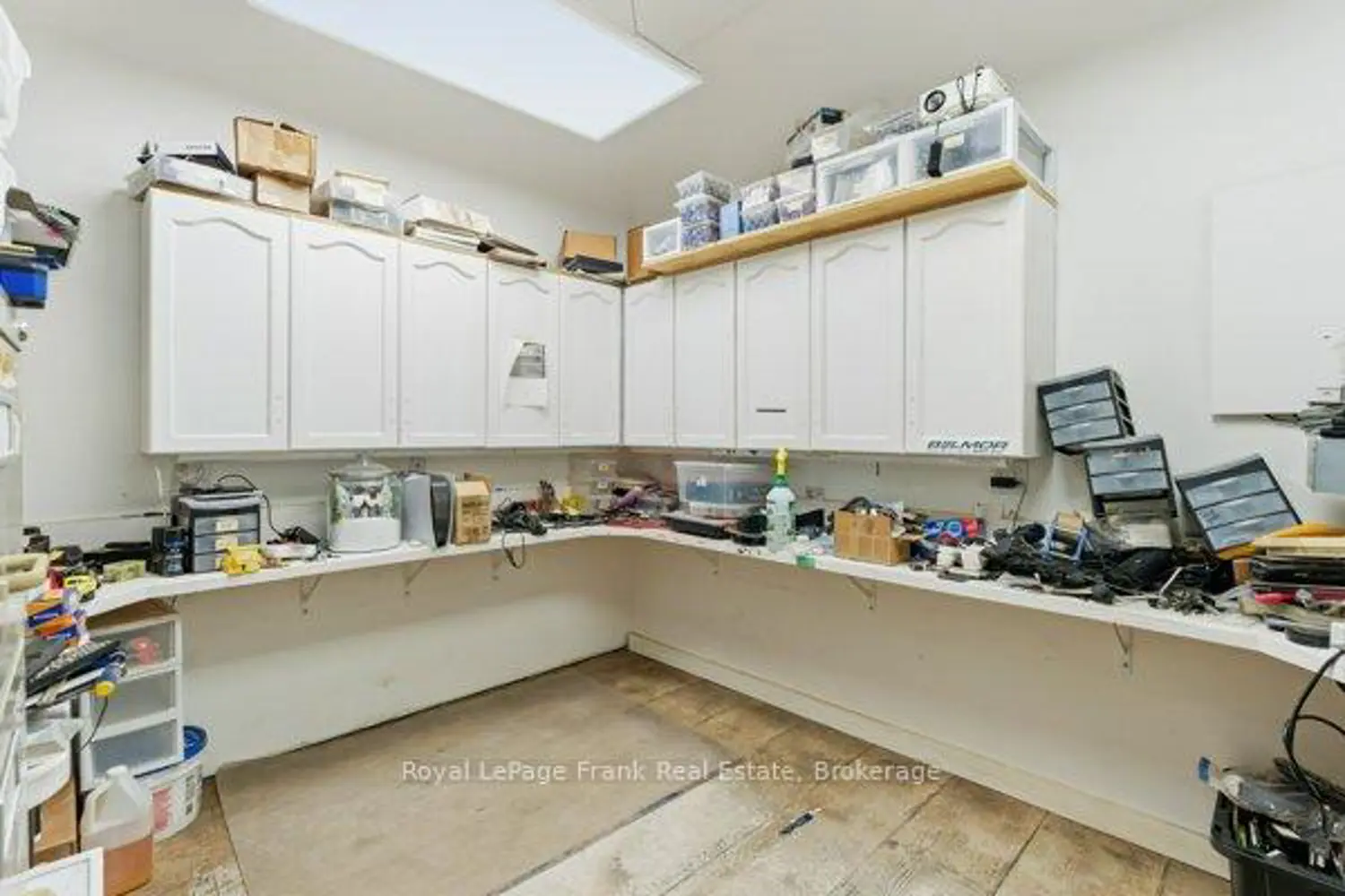 Additional image 17 of 241 Bellevue Drive