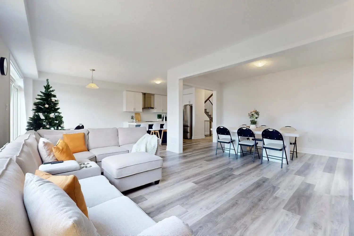 Additional image 5 of 23 Rosanne Circle