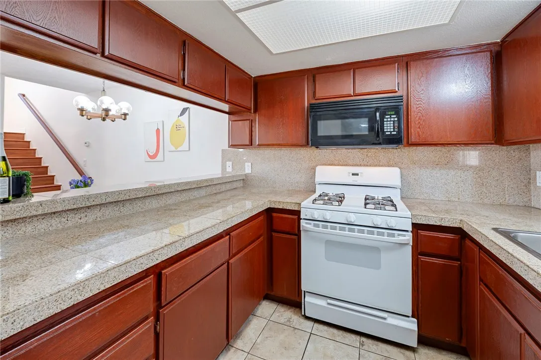 Additional image 48 of 16331 Cornuta Avenue Unit E, Bellflower, CA 90706