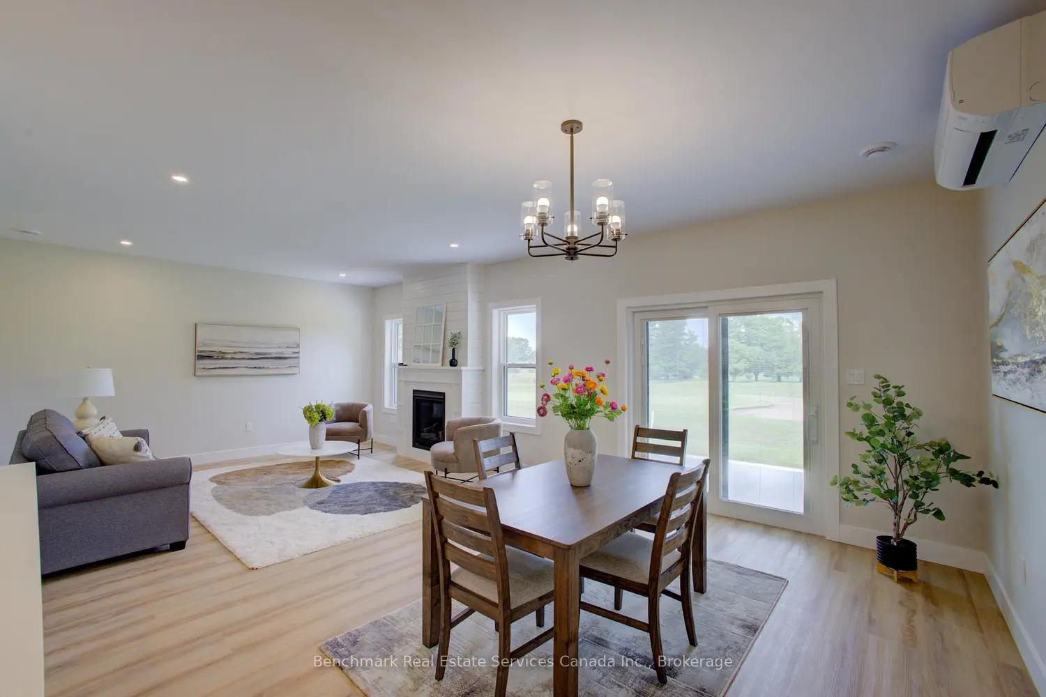 Additional image 4 of 1182 Queen Street 52