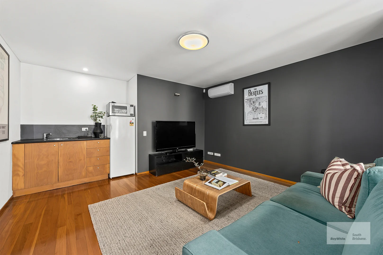 Additional image 14 of 111 Dornoch Terrace, Highgate Hill QLD 4101