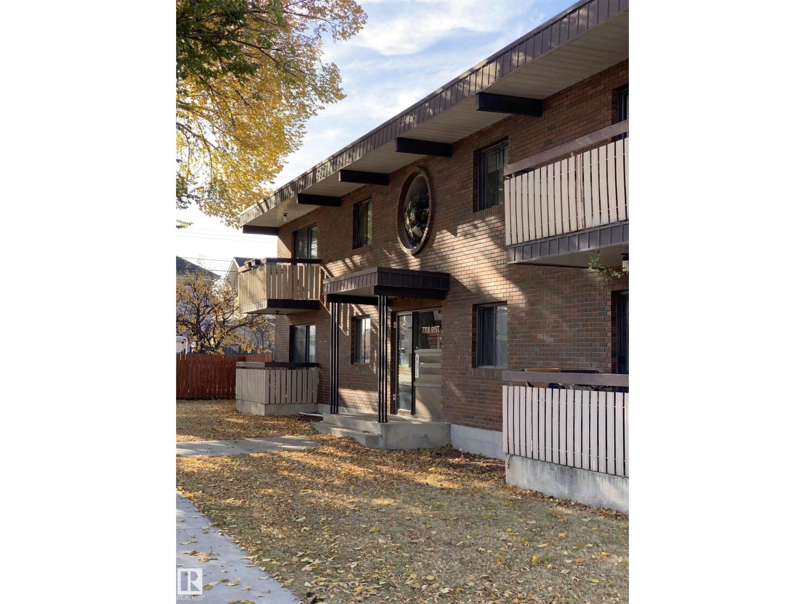 Additional image 5 of 7708 91 Street NW, Edmonton, AB, T6C4L7